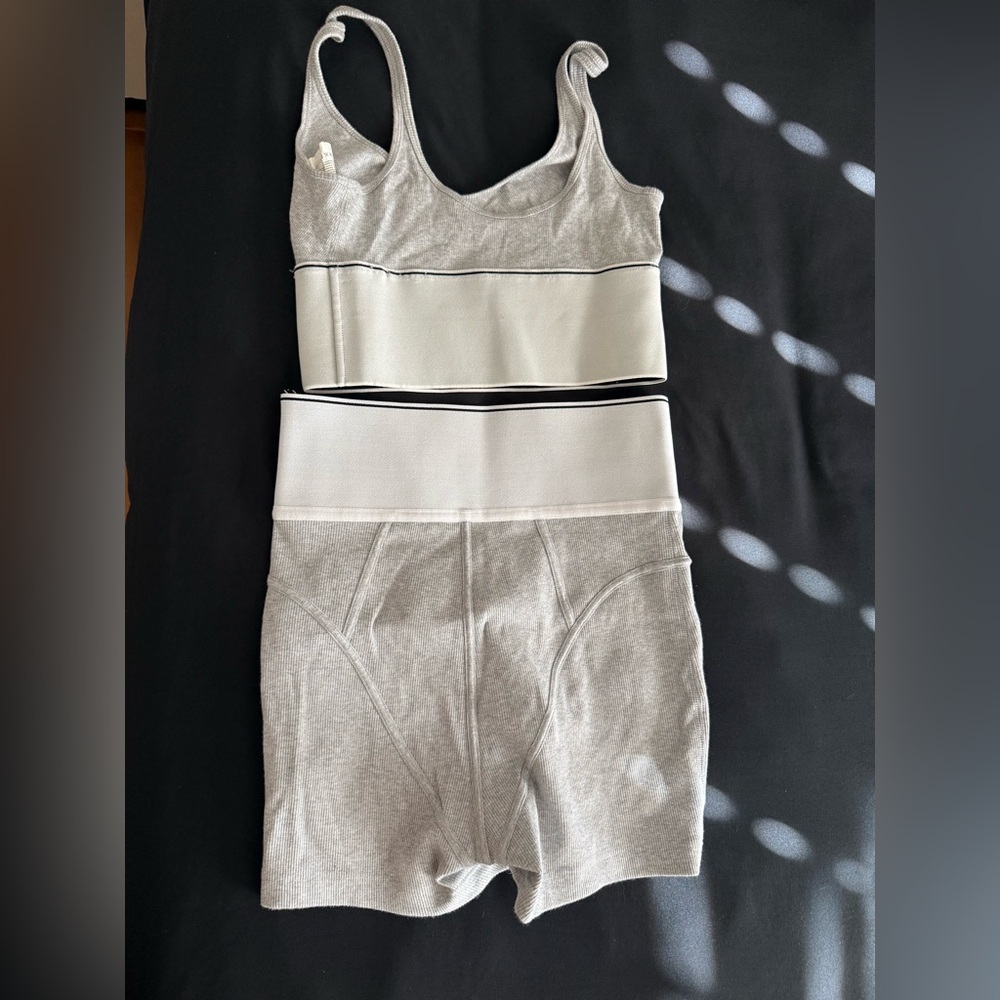 Alexander Wang Set - Picture 4 of 12